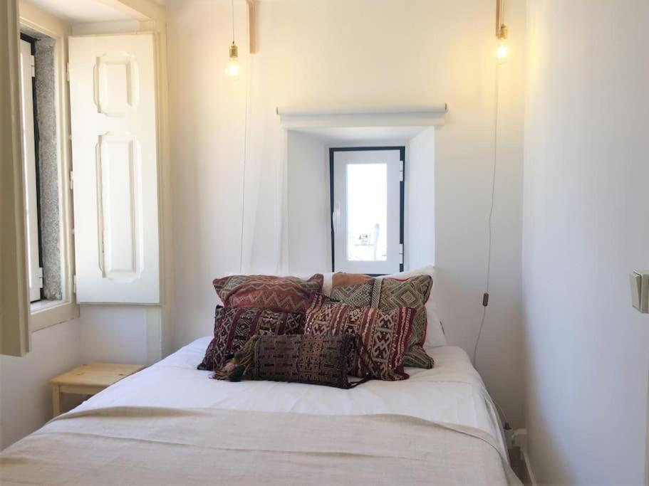 Bh4d With View Heart Of Bairro Alto * Bright 4d * 3+1 Br * Lisboa