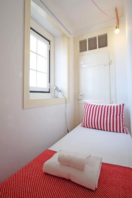 Bh4d With View Heart Of Bairro Alto * Bright 4d * 3+1 Br Apartamento
