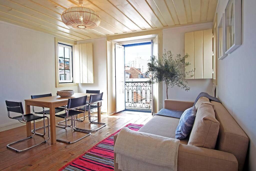 Apartamento Bh4d With View Heart Of Bairro Alto * Bright 4d * 3+1 Br Lisboa