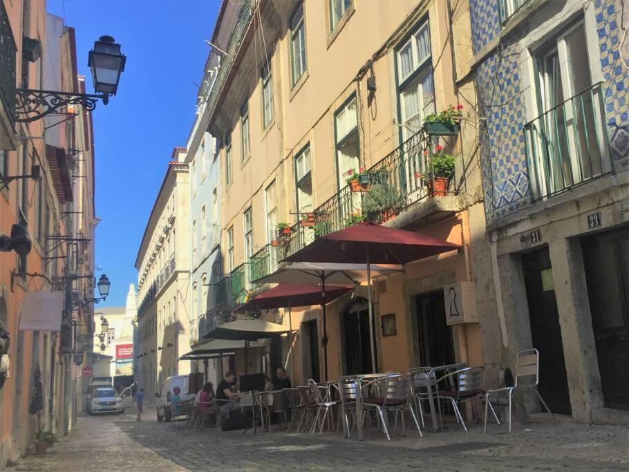 Apartamento Bh4d With View Heart Of Bairro Alto * Bright 4d * 3+1 Br *